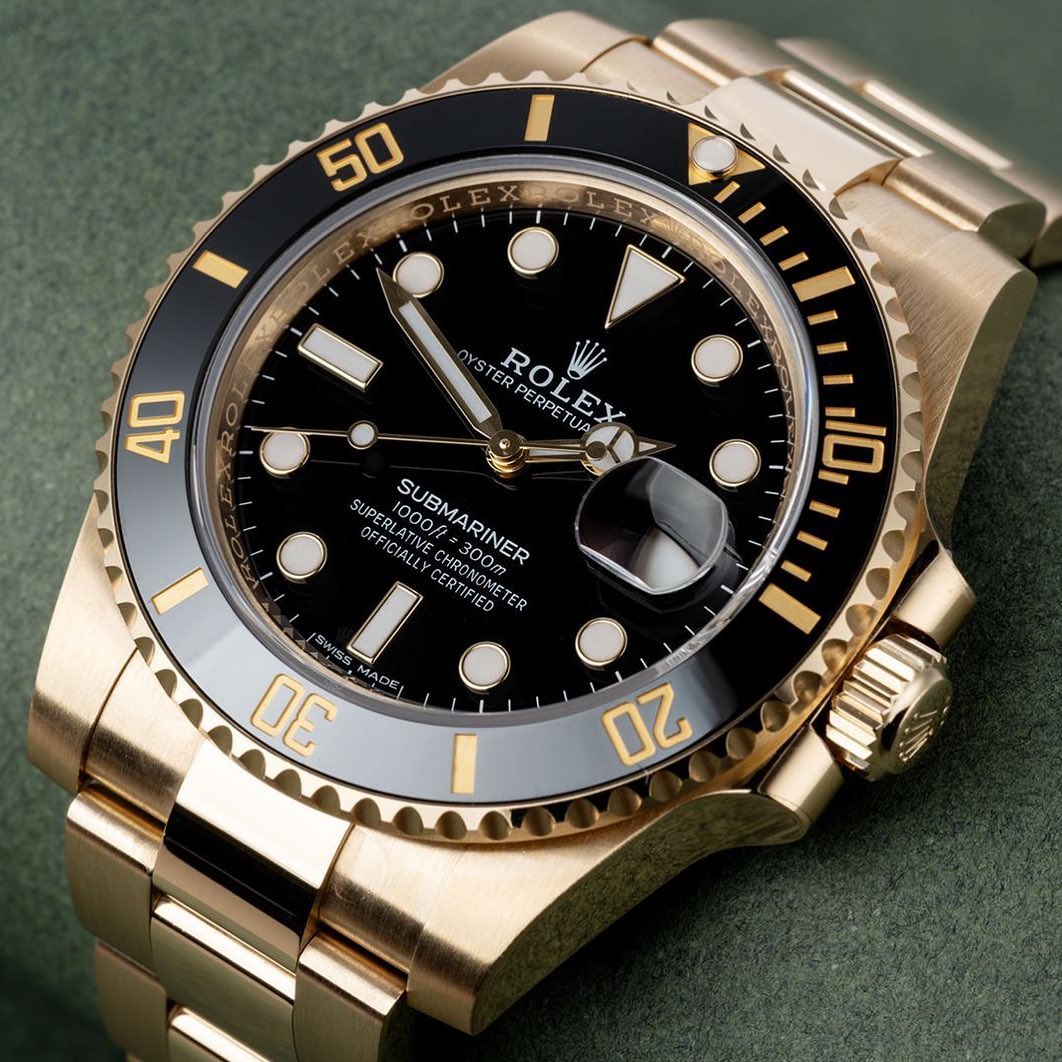 Rolex Perpetual Submariner Date 41mm Black Dial Yellow Gold 126618LN