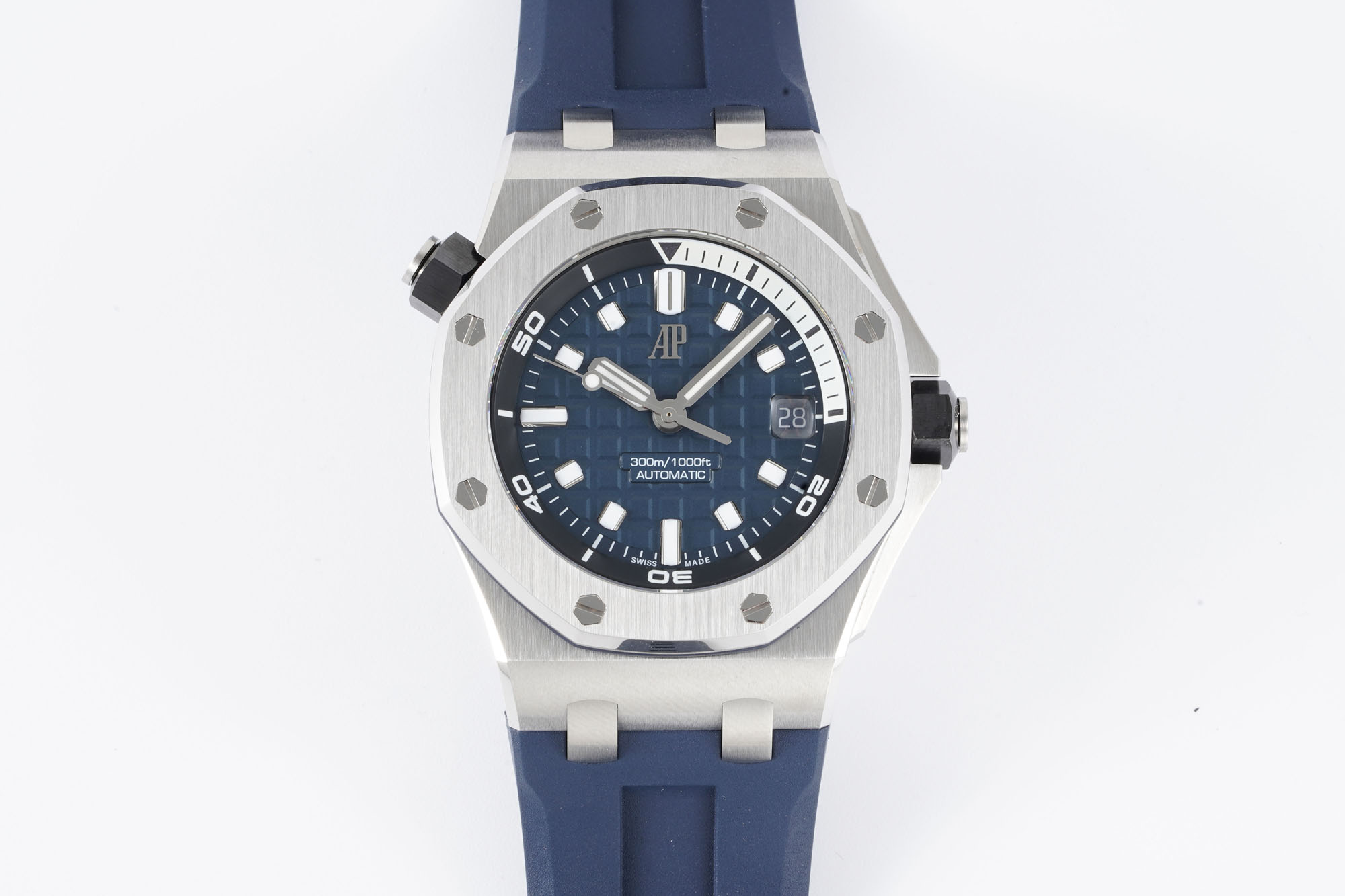 Audemars Piguet Royal Oak Offshore Diver 42 mm, Blue Ref. 15720ST.OO.A027CA.01
