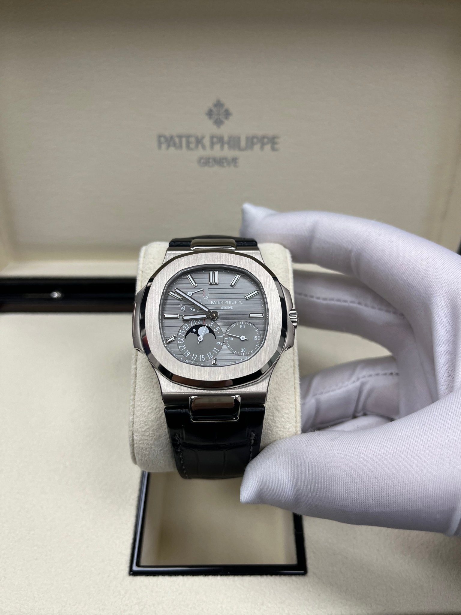 Patek Philippe Nautilus Grey Dial 40mm Ref # 5712G-001