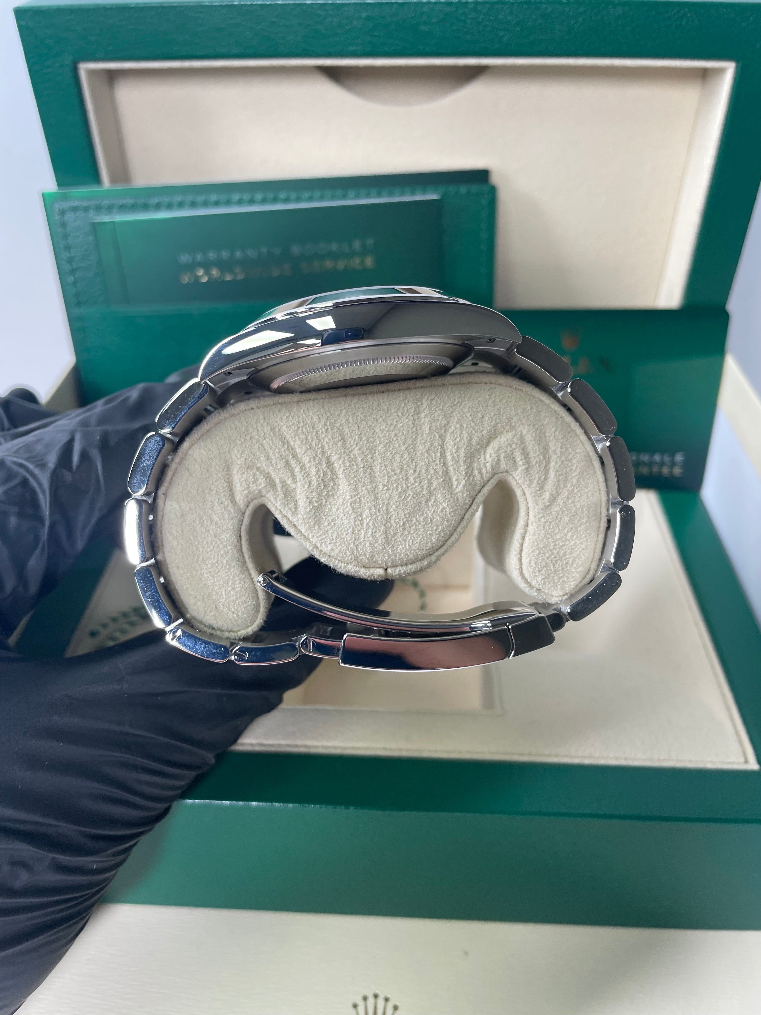 Rolex Datejust 41 Stainless Steel & White Gold - Black Index Dial - Smooth Bezel (Ref# 126300)