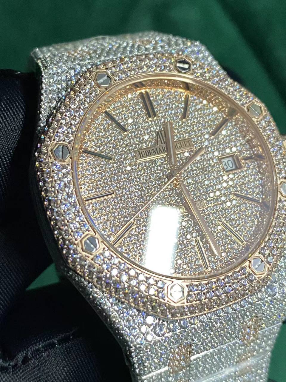 Audemars Piguet Royal Oak Selfwinding 41 mm, Steel/Rose Gold, Gem Set Ref. 15400SR.OO.1220SR.01