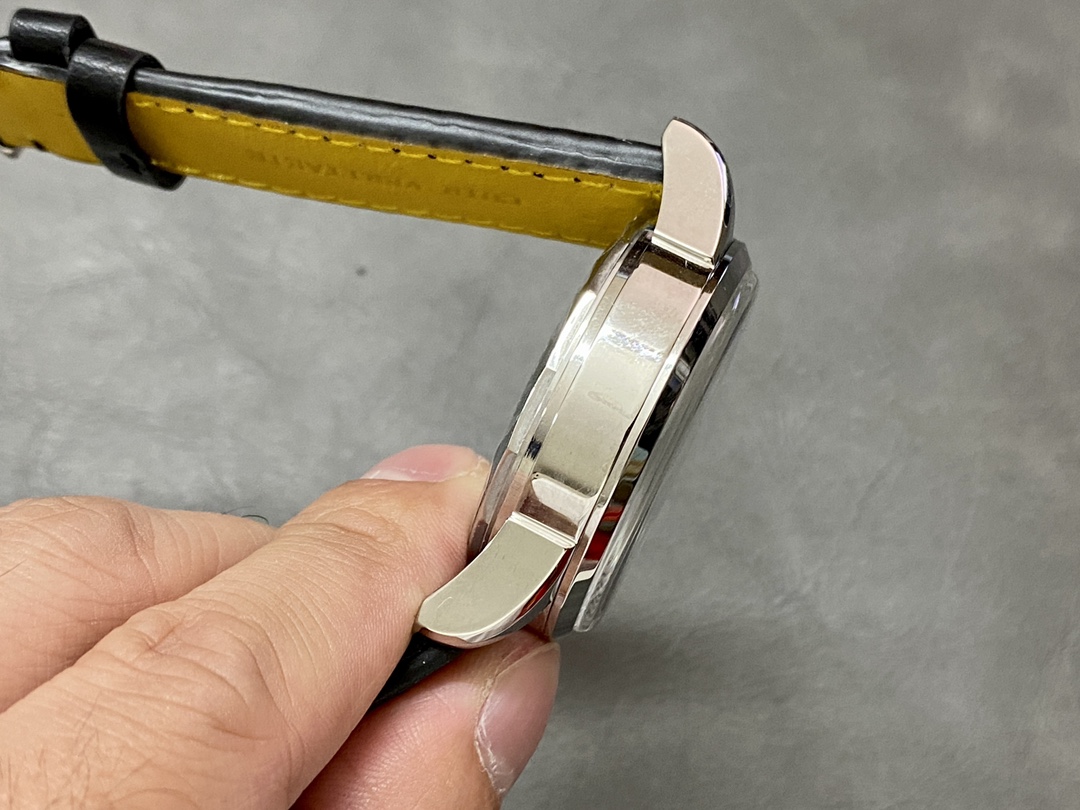 BREITLING TOP TIME TRIUMPH A23311121C1X1