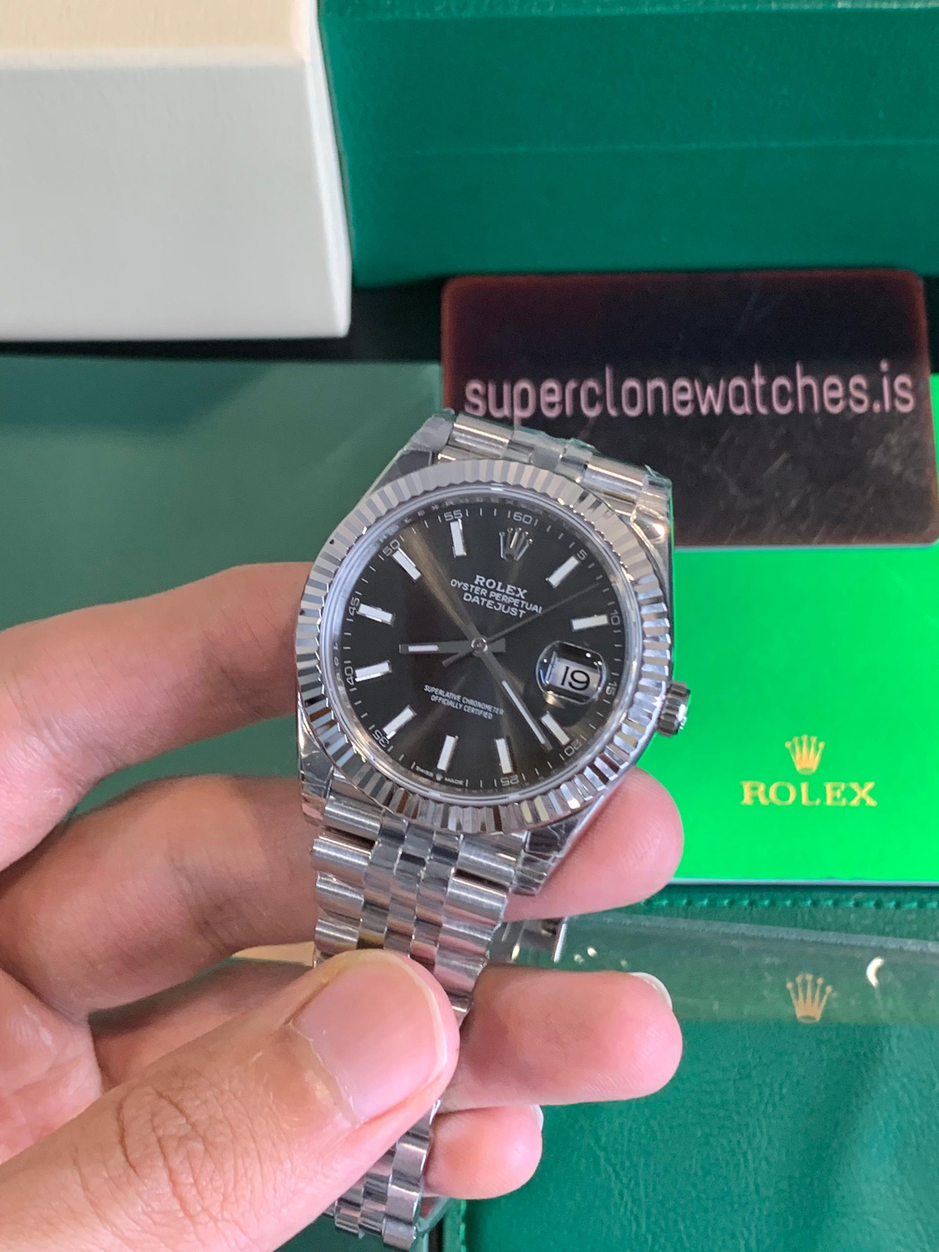 Rolex Oyster Perpetual Datejust 41mm Rhodium/grey dial super clone