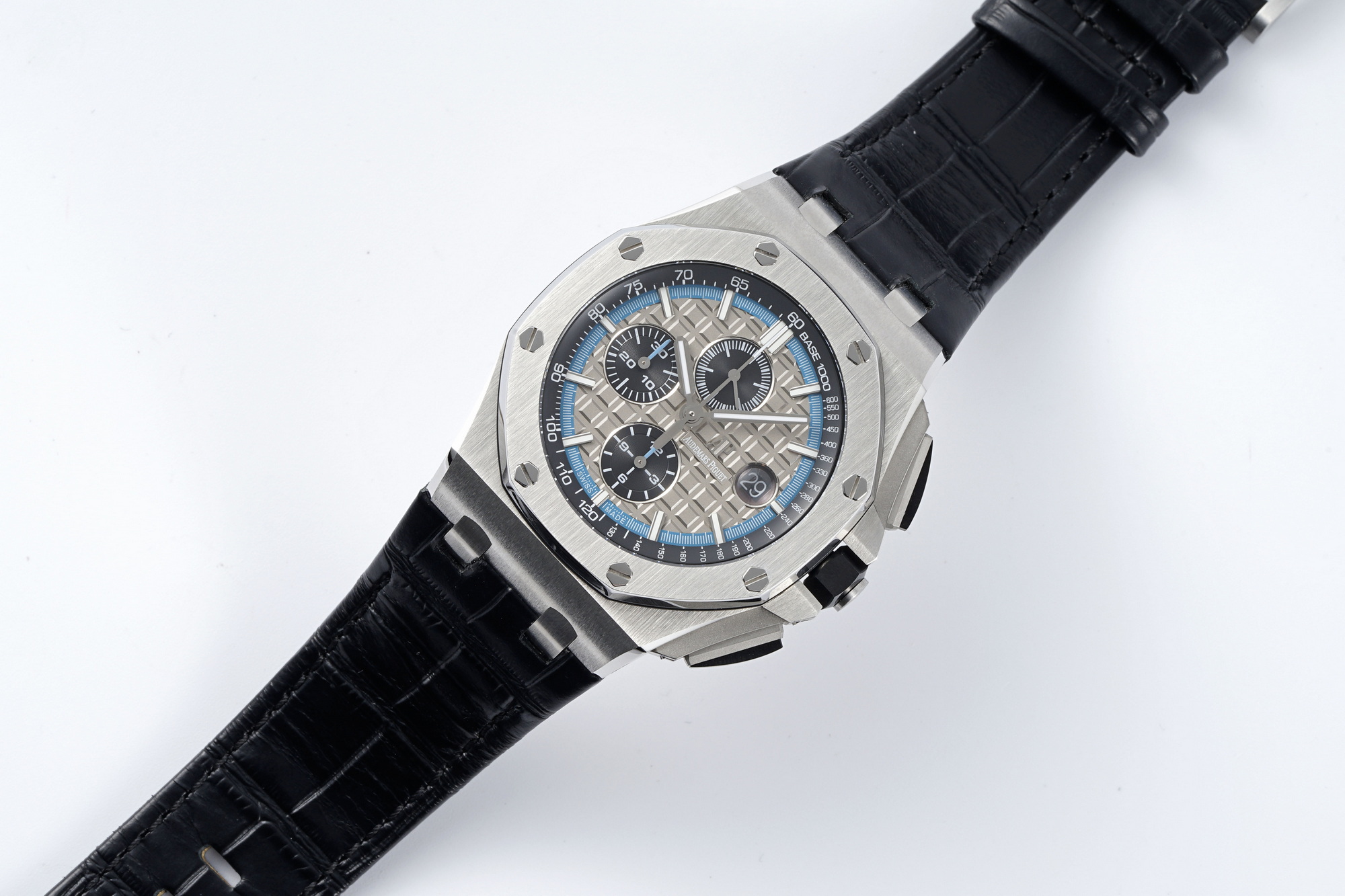 Audemars Piguet Royal Oak Offshore 44 mm, Grey Ref. 26417BC.OO.A002CR.01