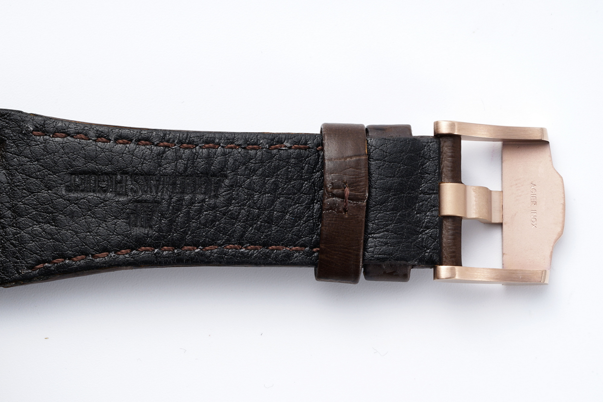 Audemars Piguet Royal Oak Offshore 42 mm, Brown Ref. 26470OR.OO.A099CR.01