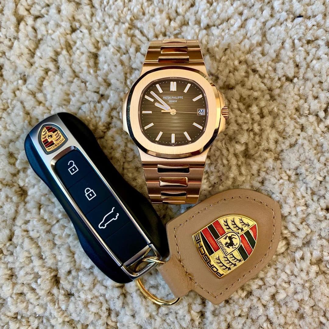 5711/1R-001-Patek Philippe Nautilus