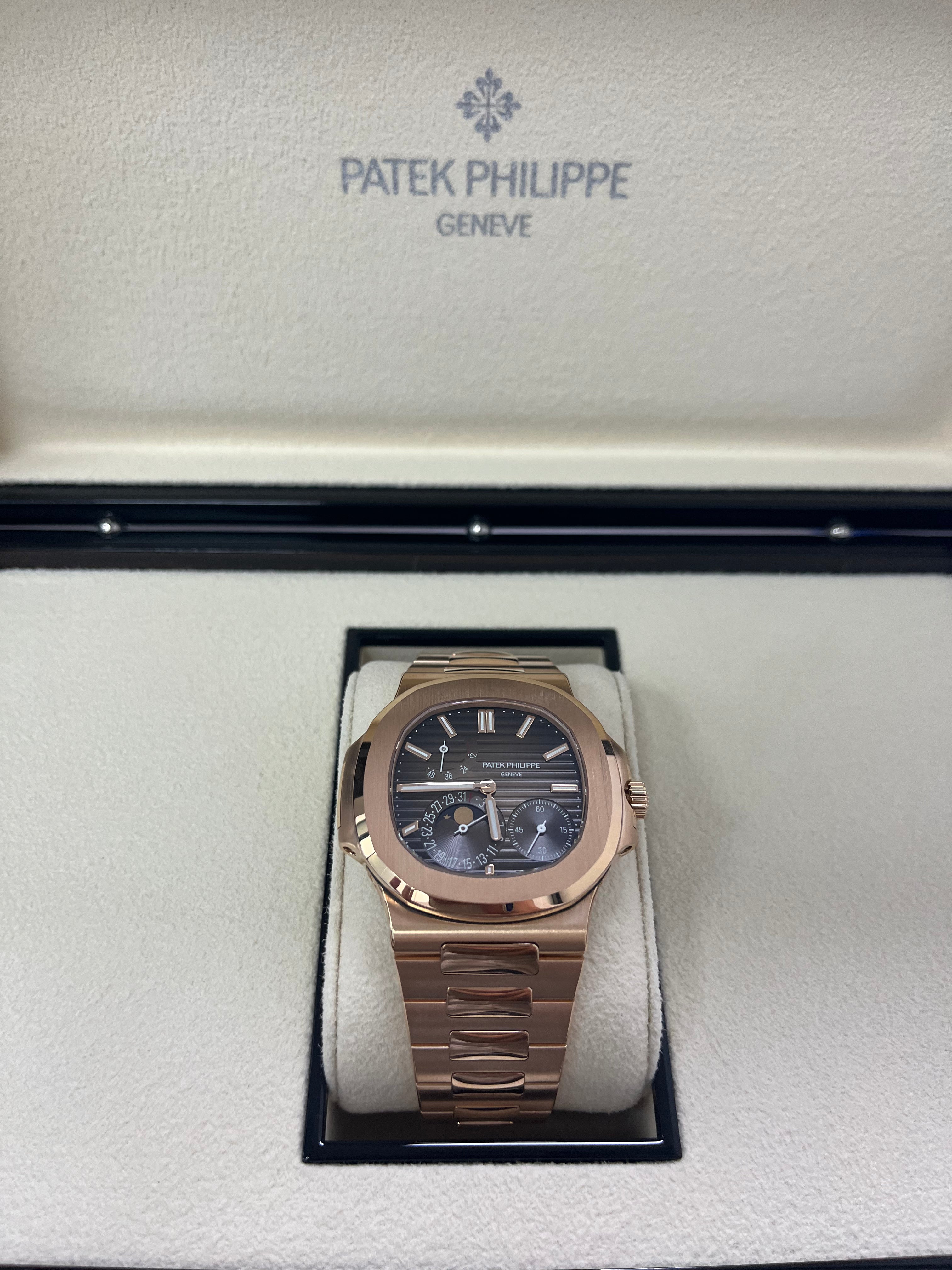 (Top version 1:1)Patek Philippe Nautilus Rose Gold 40mm Brown Black Dial 5712/1R-001