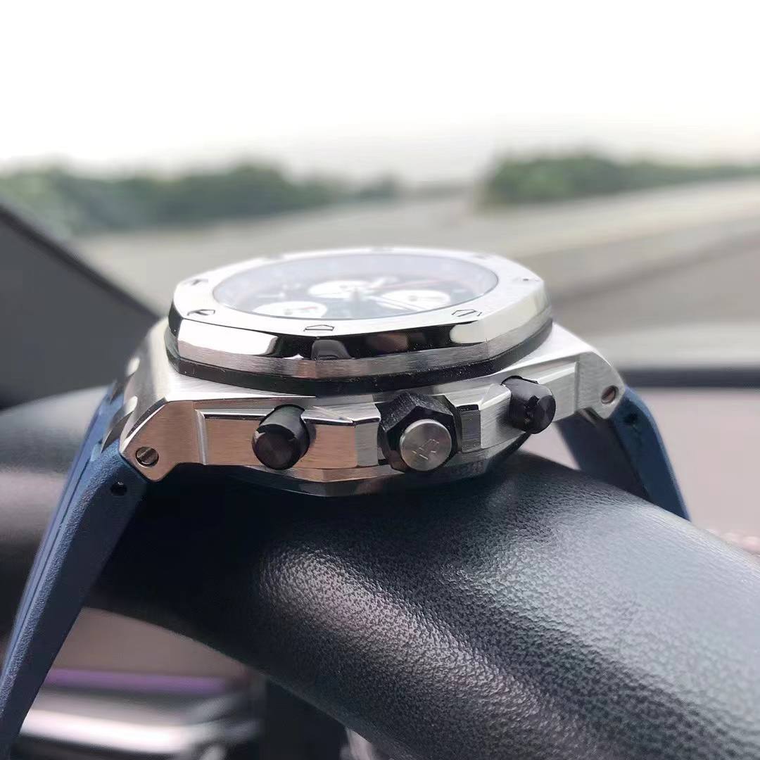 Audemars Piguet Royal Oak Offshore 42 mm, Blue Ref. 26470ST.OO.A027CA.01