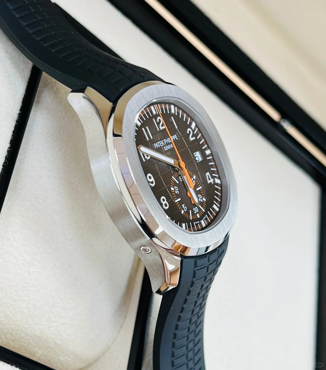 Patek Philippe Aquanaut Black 5968A-001 Replica