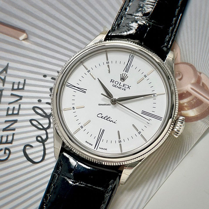 Rolex Cellini Time 39 mm 18 ct white gold polished finish m50509-0016