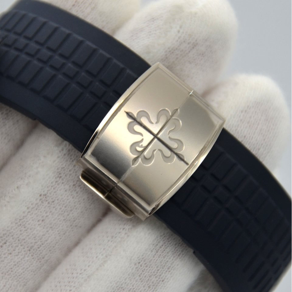 Patek Philippe Aquanaut 5968G-001 Mens Watch 42.2mm