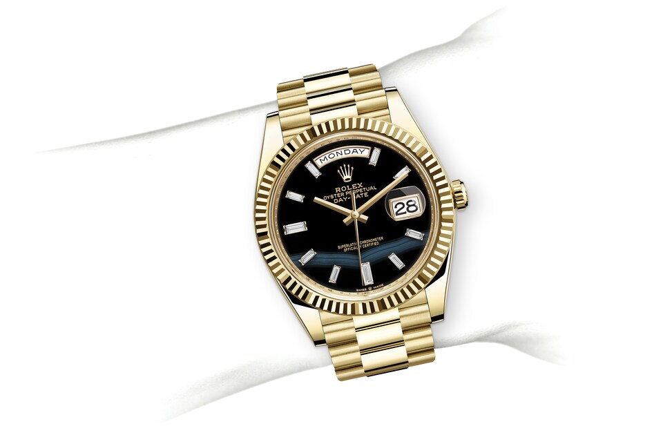 Rolex DAY-DATE 40 M228238-0061
