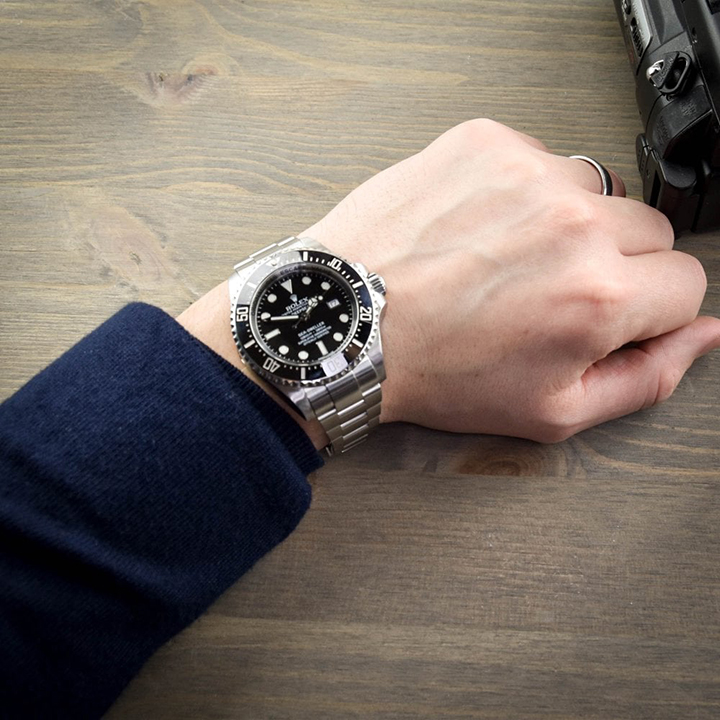 Rolex Sea-Dweller Black Dial 44mm 116660-98210