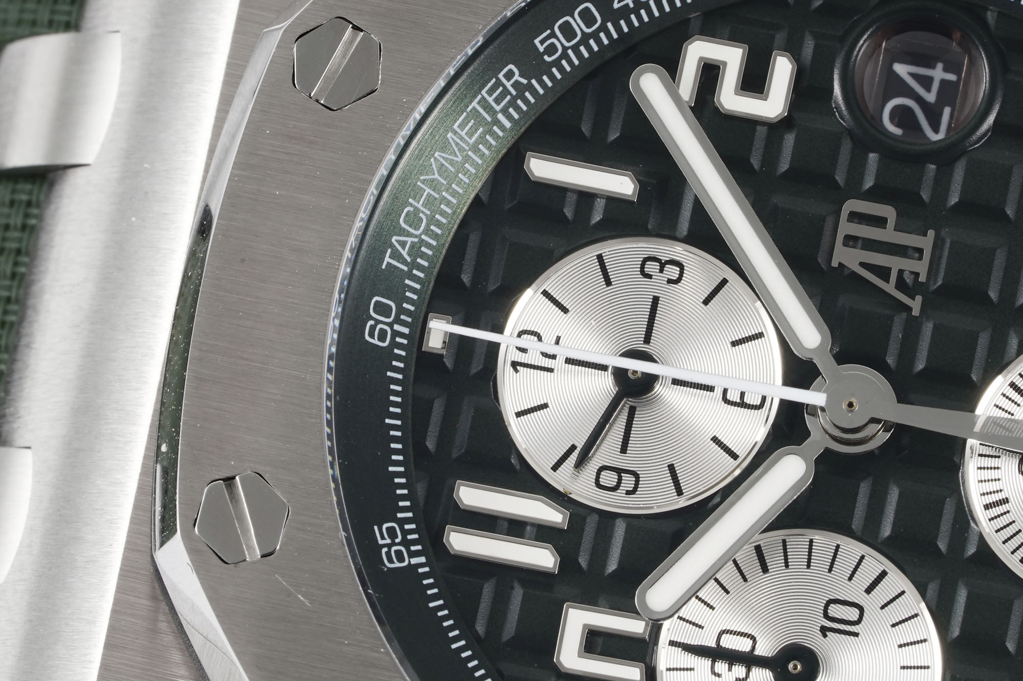 Audemars Piguet Royal Oak Offshore 42 mm, Green Ref. 26238TI.OO.A056CA.01