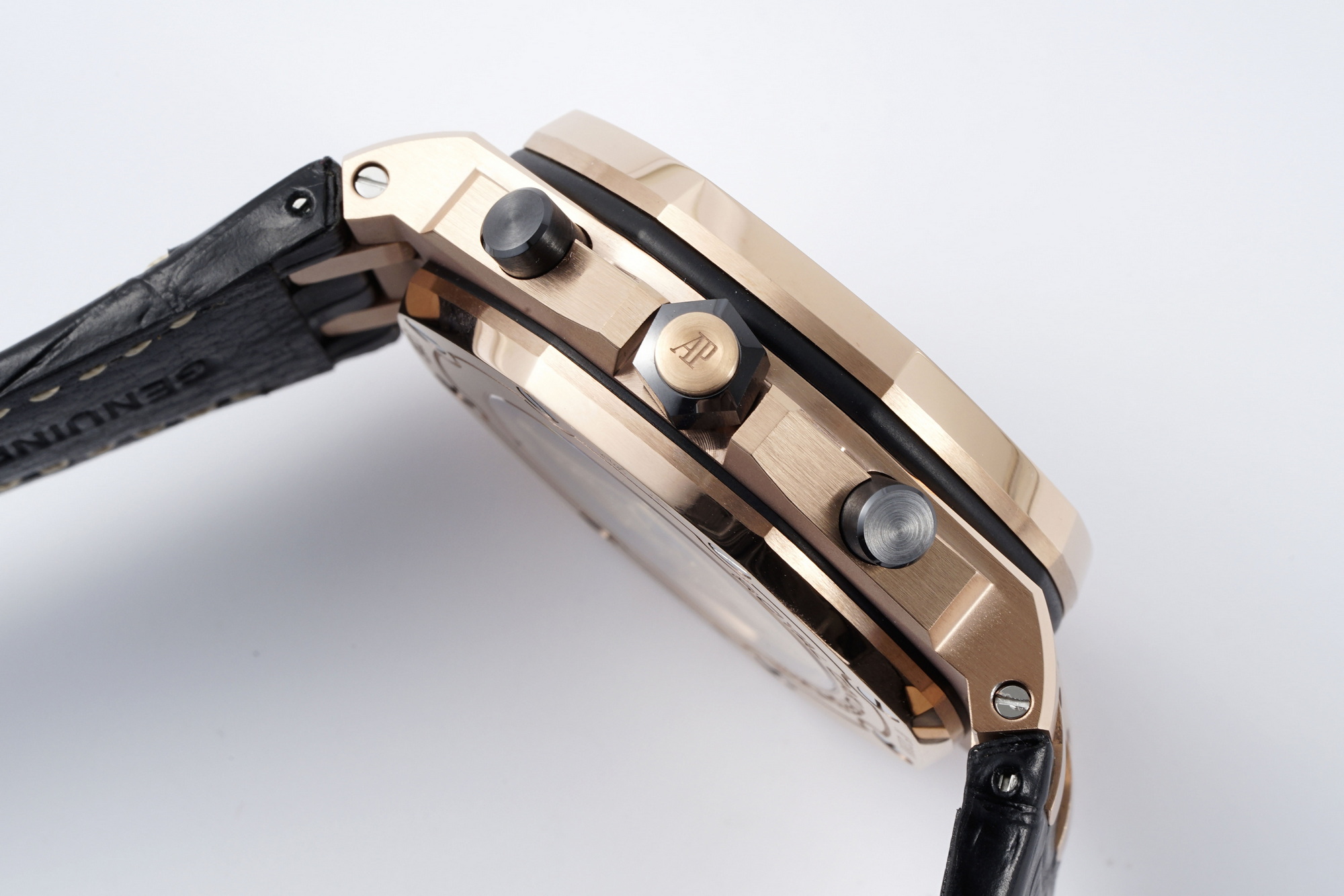 Audemars Piguet Royal Oak Offshore 42 mm, Champagne Ref. 26470OR.OO.A002CR.01