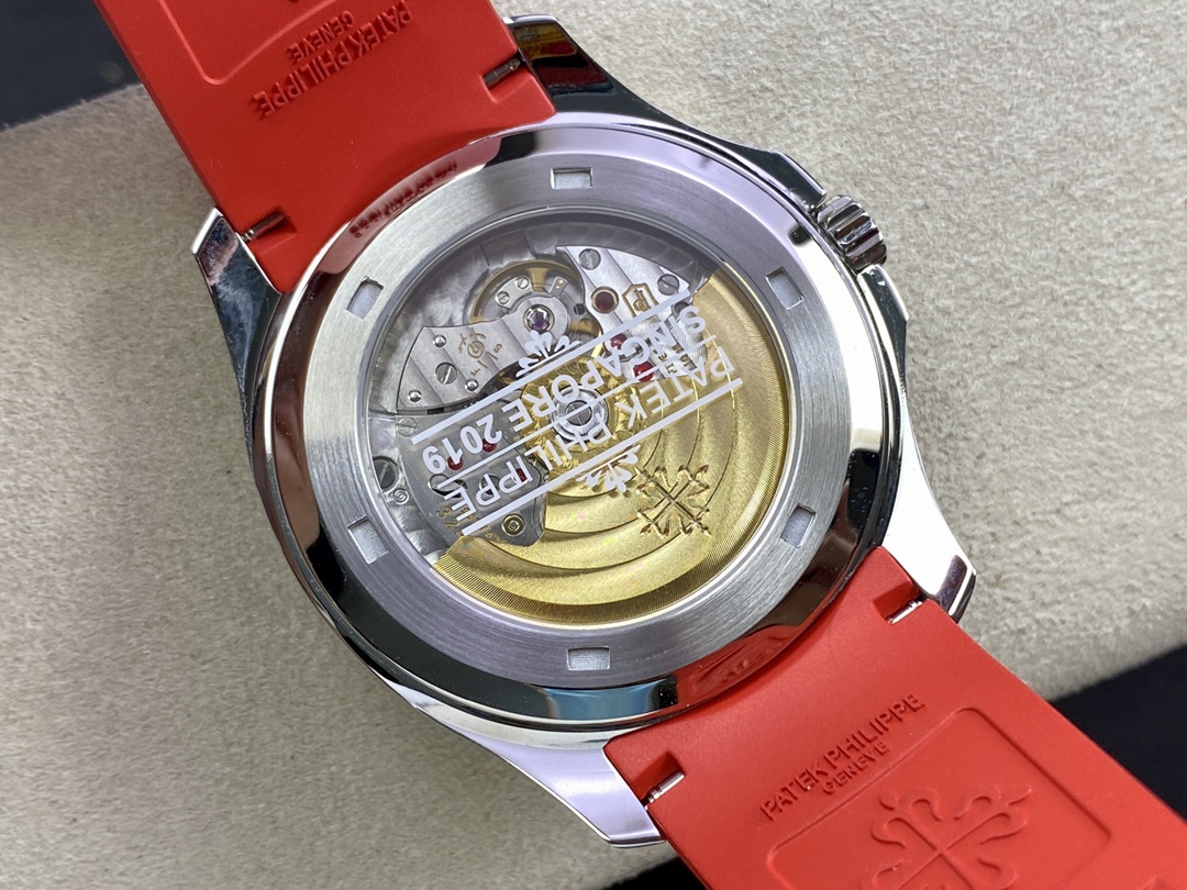 Patek Philippe Aquanaut Singapore Limited Edition 40mm 5167A-012