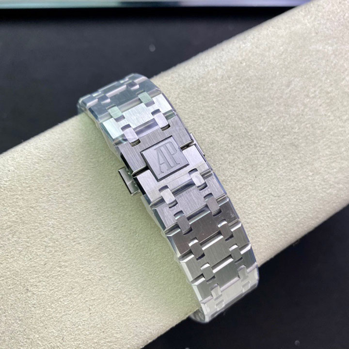 Audemars Piguet Royal Oak Selfwinding with Grey Dial 41mm Stainless Steel Watch 15400ST.OO.1220ST.04