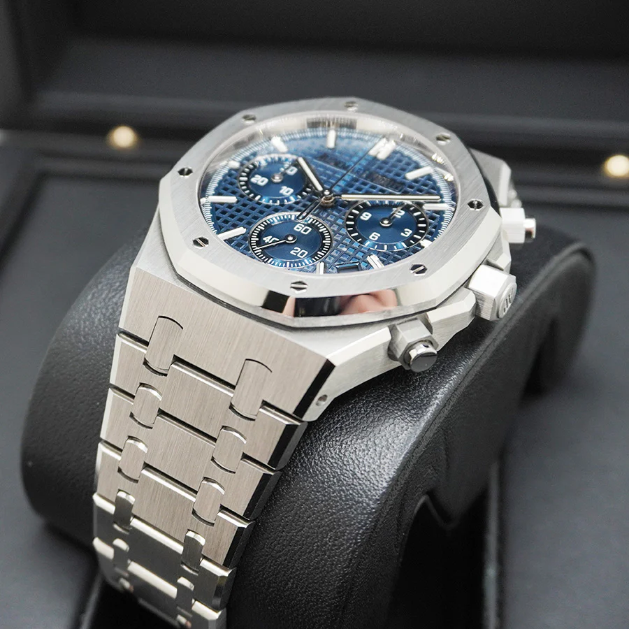 Audemars Piguet Royal Oak 41 mm, Blue Ref. 26240ST.OO.1320ST.05
