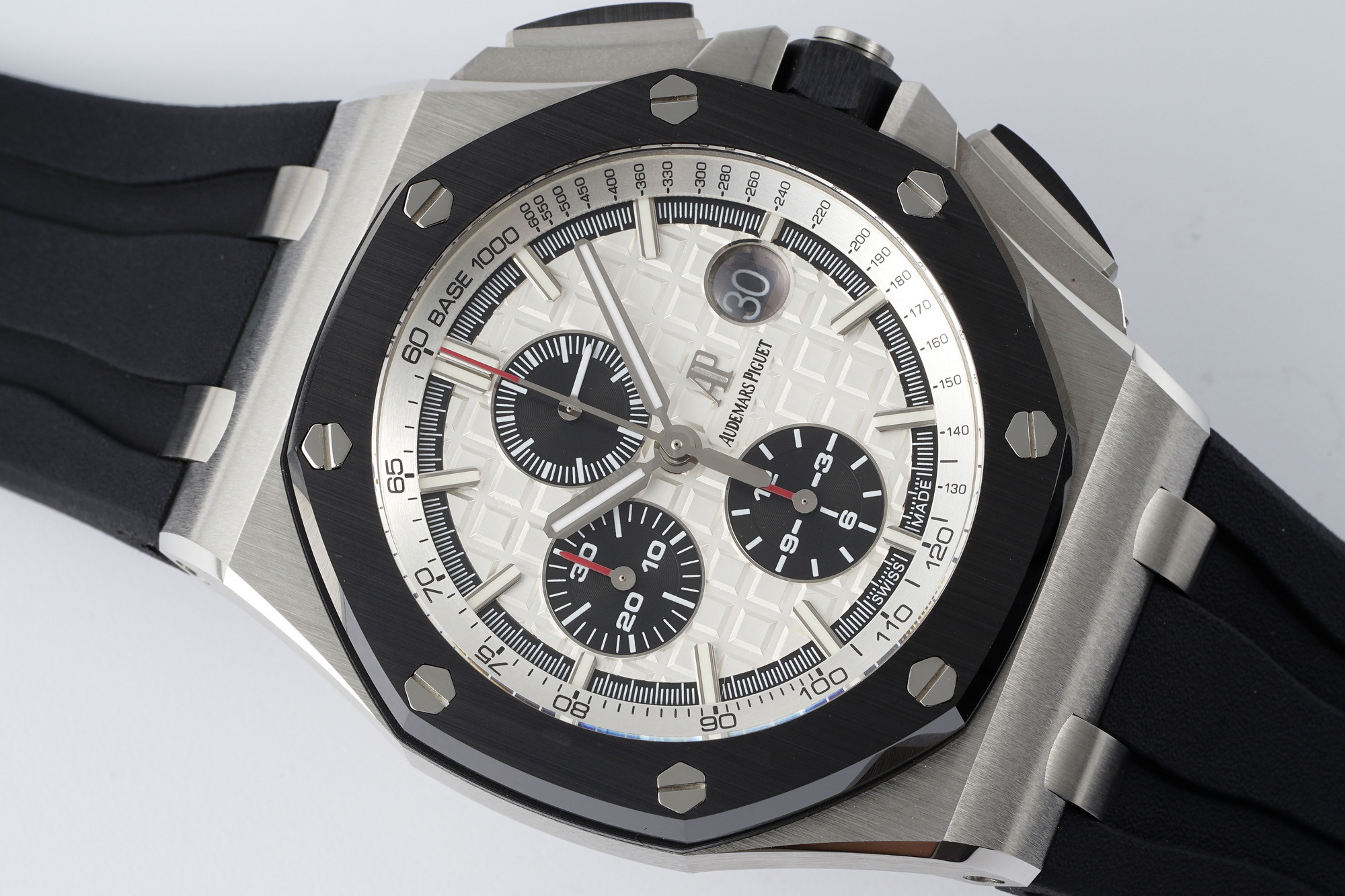 Audemars Piguet Royal Oak Offshore 44 mm, White Ref. 26400SO.OO.A002CA.01