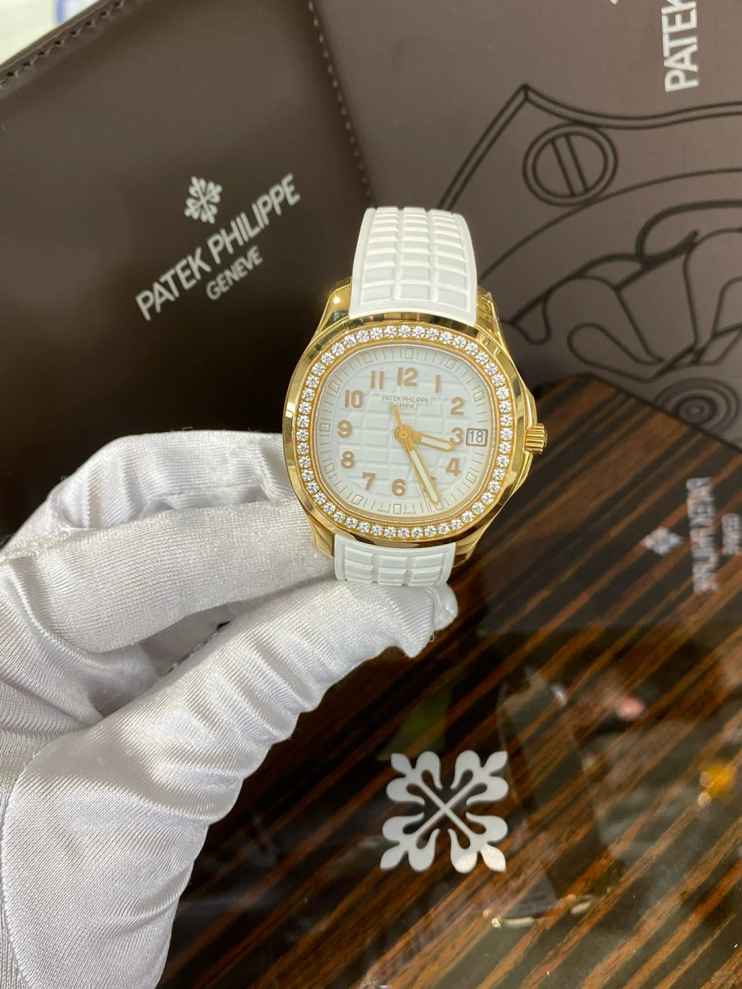 Patek Philippe Aquanaut 5268/200R-001 Replica