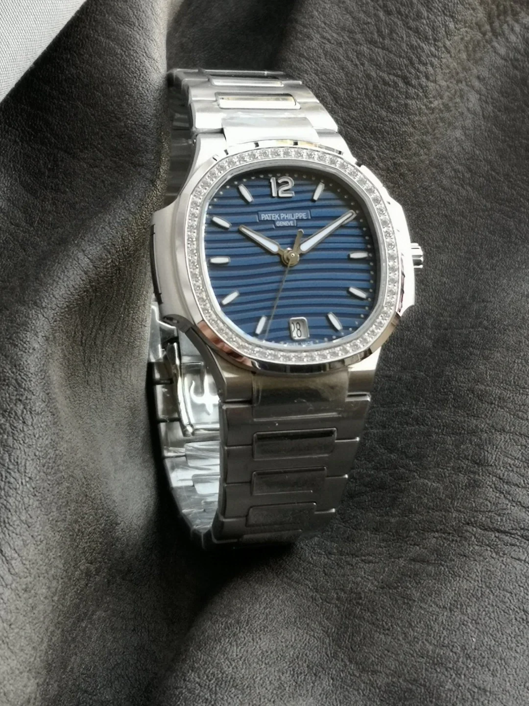 Patek Philippe Nautilus Ladies 7018/1A Replica