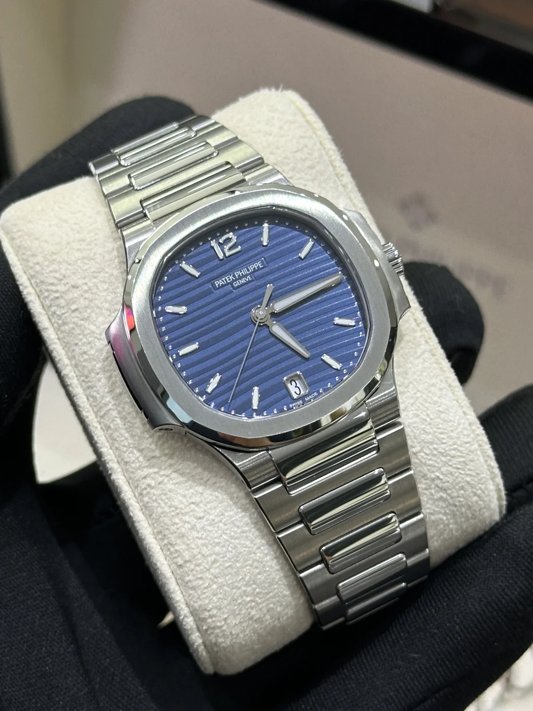 Patek Philippe Nautilus 7118/1A-001 Replica