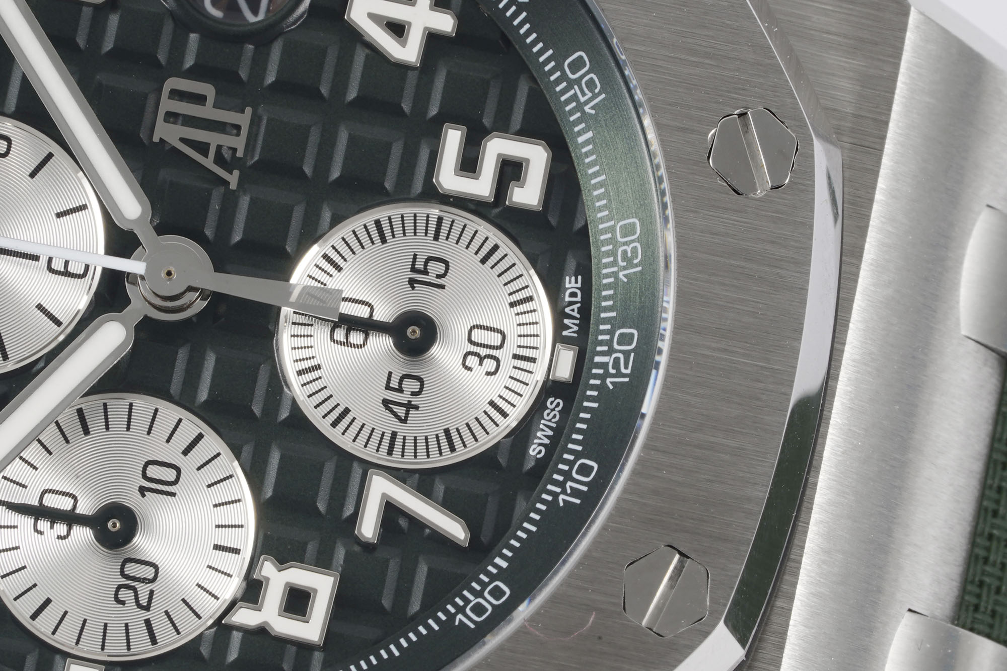 Audemars Piguet Royal Oak Offshore 42 mm, Green Ref. 26238TI.OO.A056CA.01