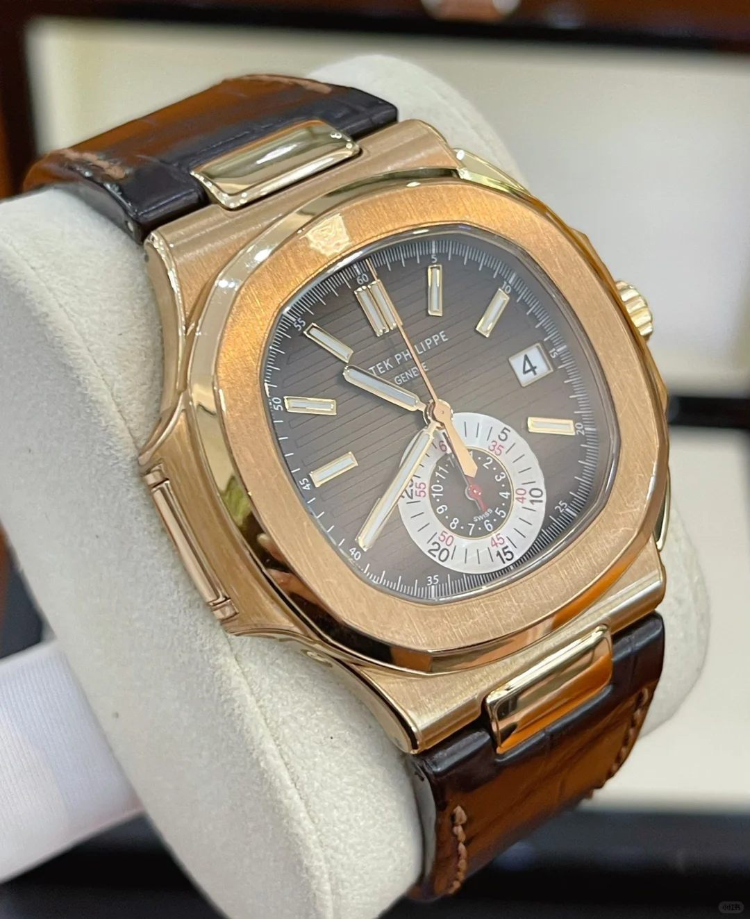 Patek Philippe Nautilus Rose 5980R Replica