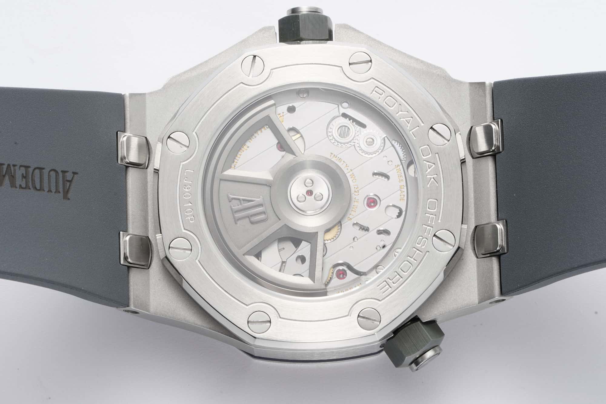 Audemars Piguet Royal Oak Offshore Diver 42 mm, Grey Ref. 15720ST.OO.A009CA.01