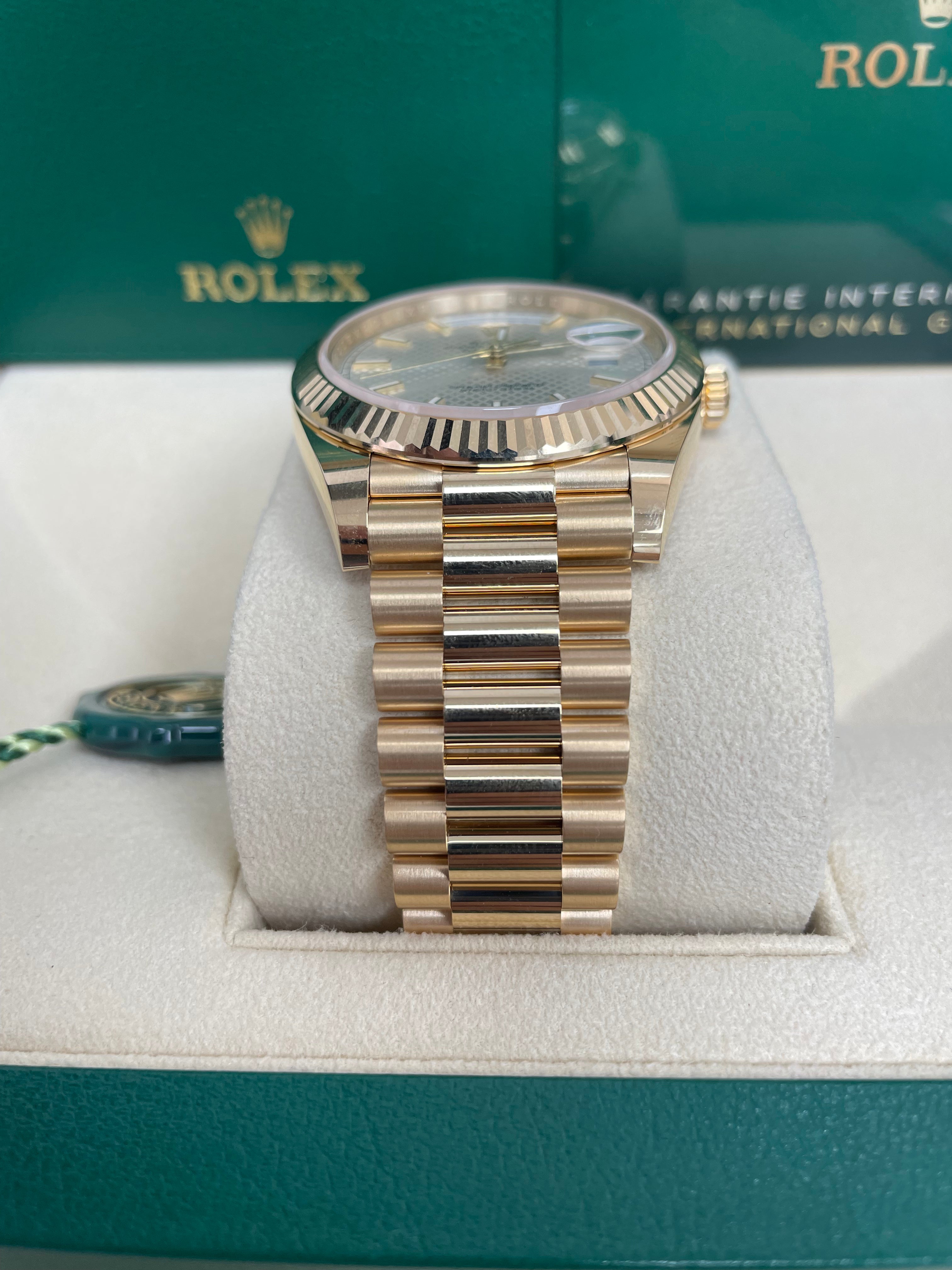 Rolex Day-Date 40 Yellow Gold - Silver Diagonal Motif - Index Dial (Ref# 228238)