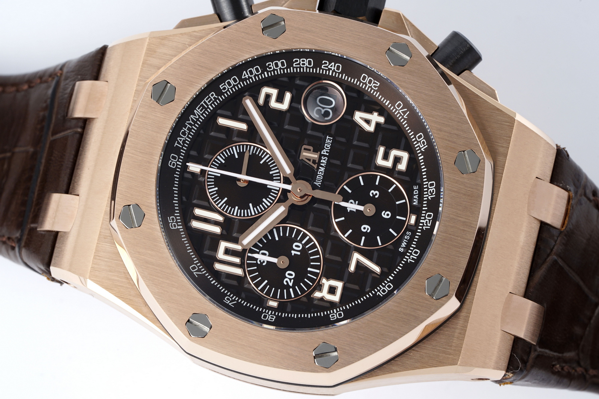 Audemars Piguet Royal Oak Offshore 42 mm, Brown Ref. 26470OR.OO.A099CR.01