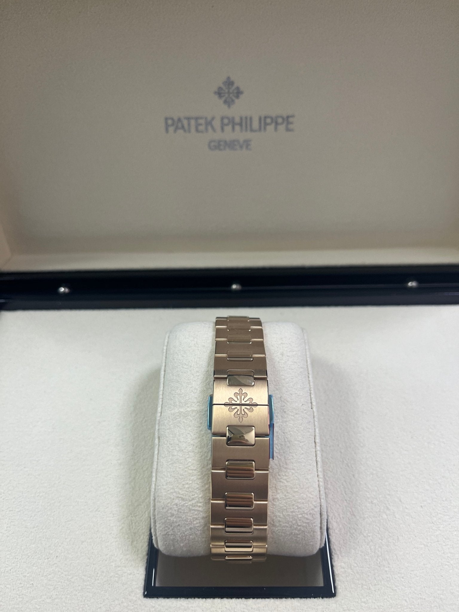 Patek Philippe Nautilus 32mm Diamond Bezel Rose Gold Purple Wave Dial 7010/1R-013