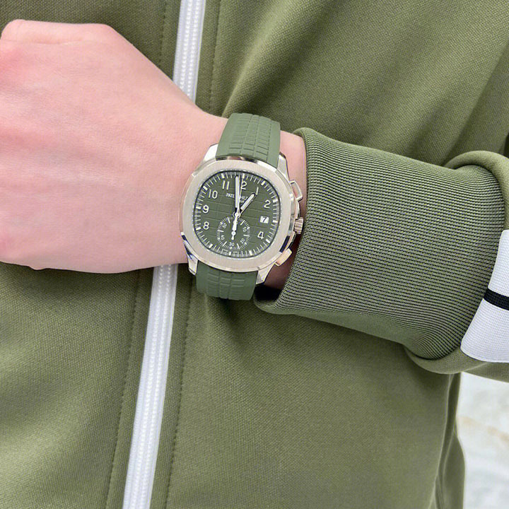 5968G-010-Patek Philippe AQUANAUT