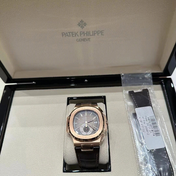 5980R-001 - Patek Philippe NAUTILUS