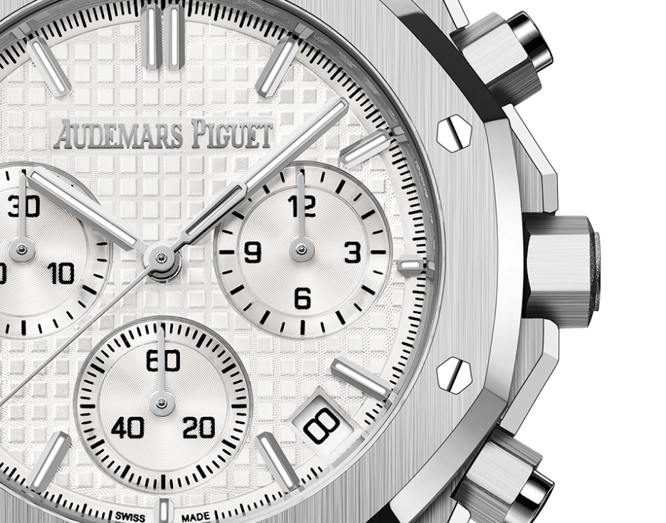AUDEMARS PIGUET RROYAL OAK Silver-Toned Dial CHRONOGRAPH 41mm 26240ST.OO.1320ST.07