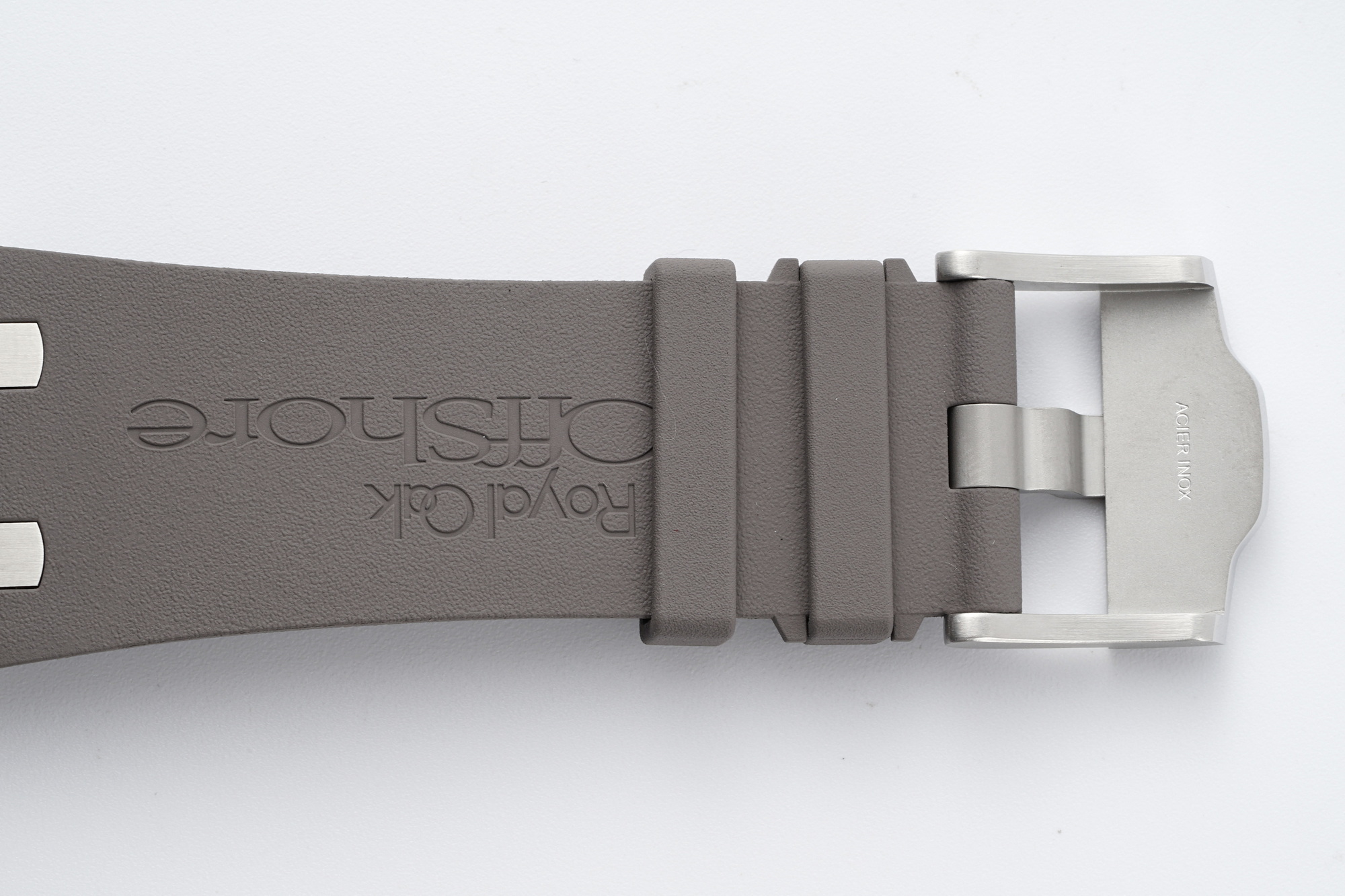 Audemars Piguet Royal Oak Offshore 44 mm, Grey Ref. 26400IO.OO.A004CA.01