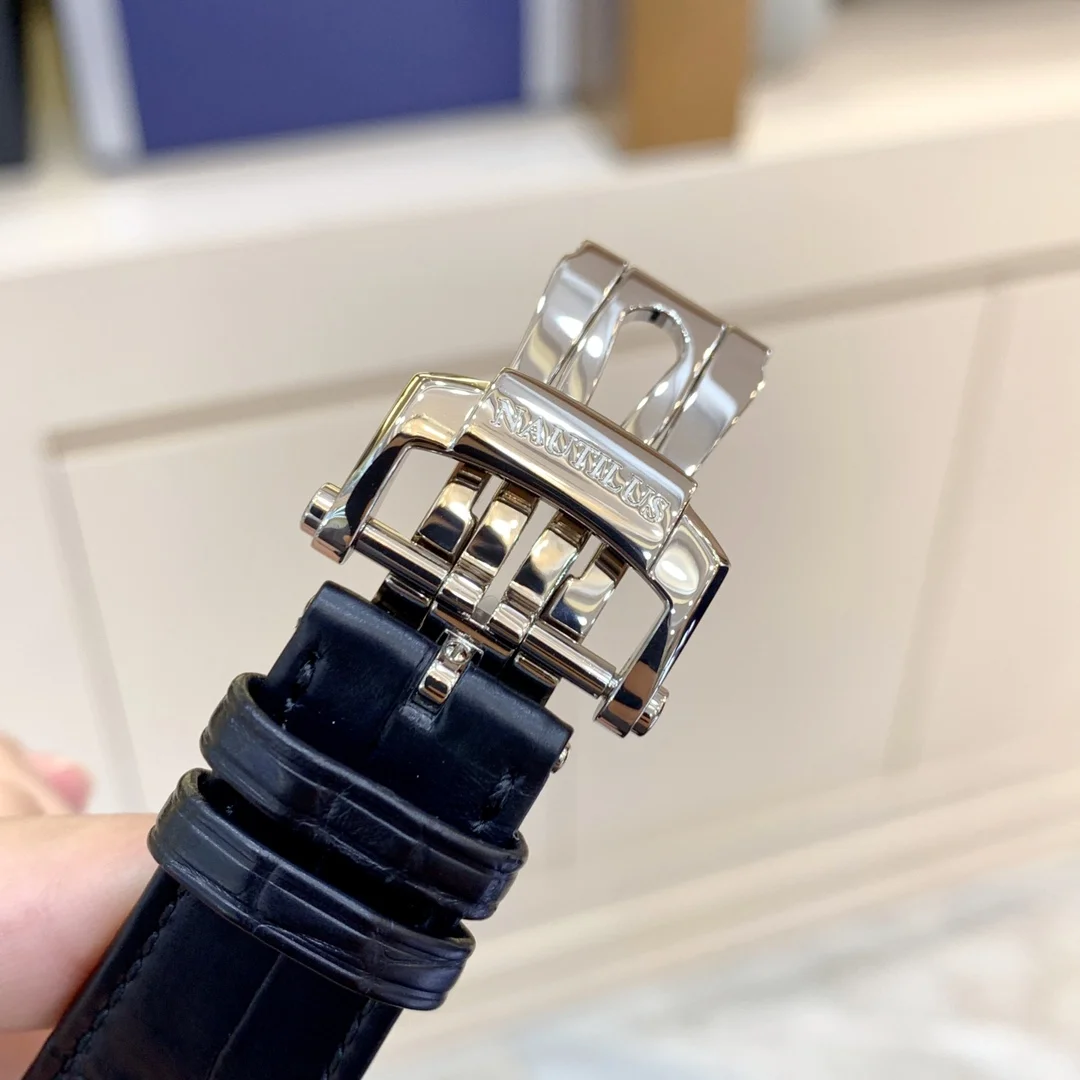 Patek Philippe Nautilus Moon Phase 5712G-001 Replica