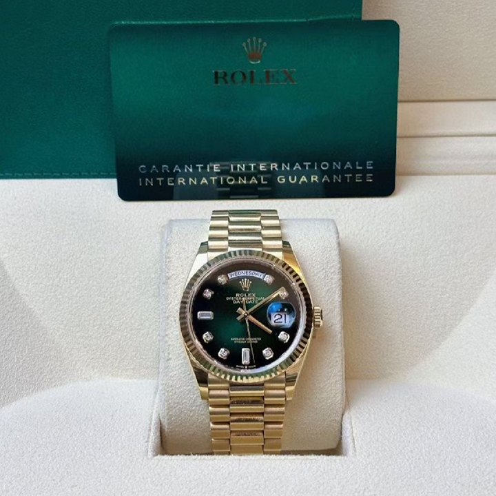 Rolex Oyster Perpetual DAY-DATE 36-m128238-0069
