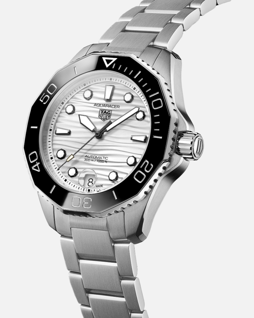 TAG HEUER AQUARACER PROFESSIONAL 300