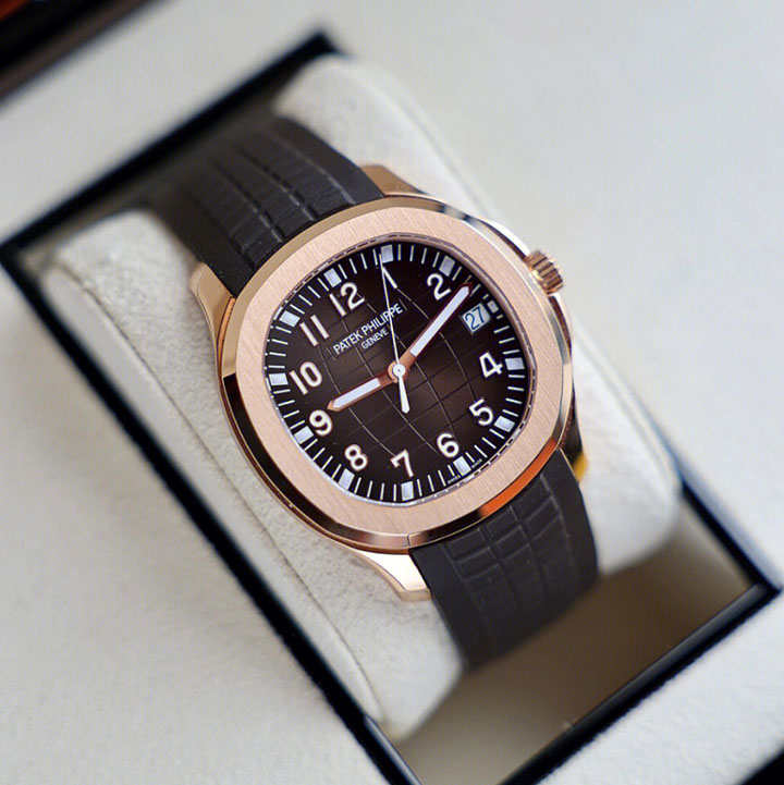 5167R-Patek Philippe AQUANAUT