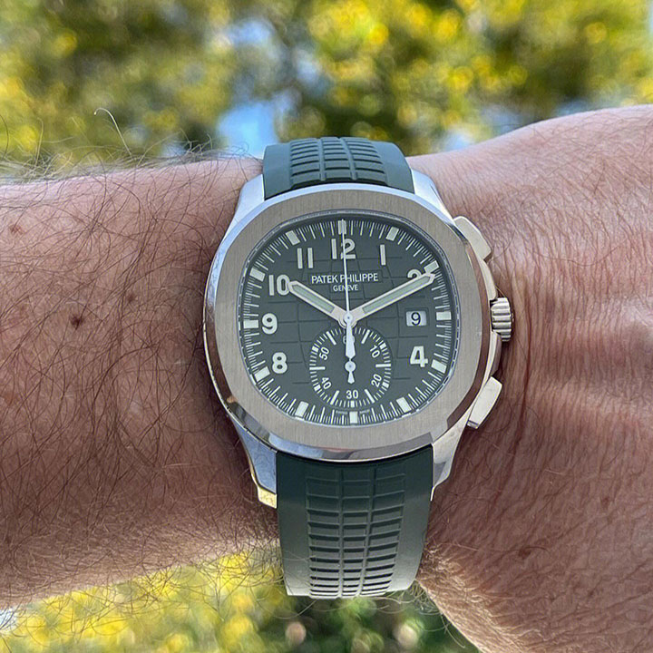 Patek Philippe Aquanaut 5968G-010 Khaki Green 42.2mm