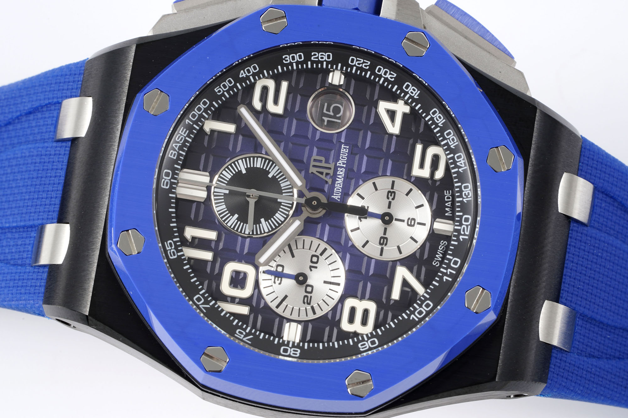 Audemars Piguet Royal Oak Offshore 44 mm, Blue Ref. 26405CE.OO.A030CA.01