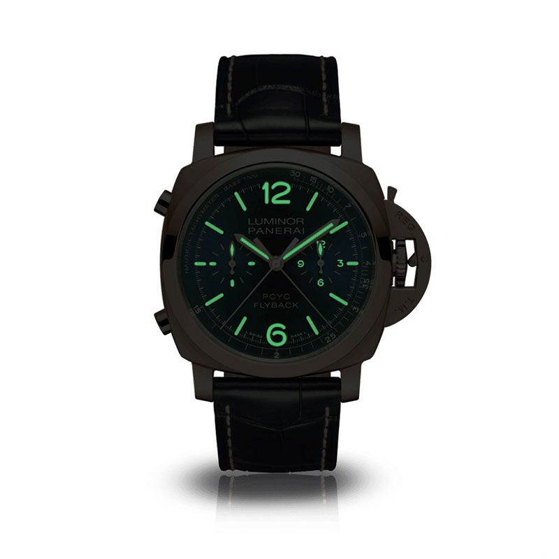 Panerai Luminor series PAM01020 wristwatch