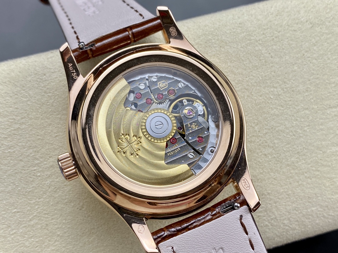 Patek Philippe Complications 5205R-001 Annual Calendar 40Mm 18K Rose Gold