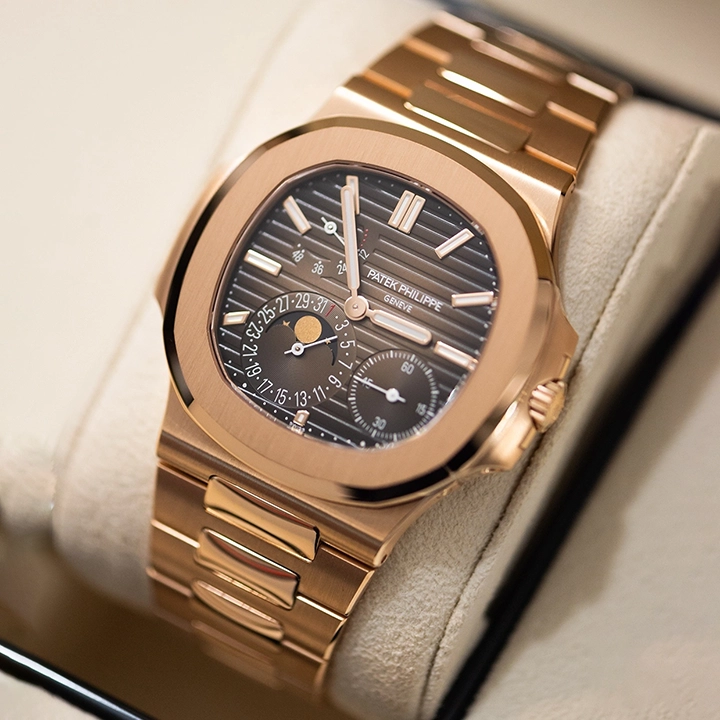 5712/1R Patek Philippe- NAUTILUS