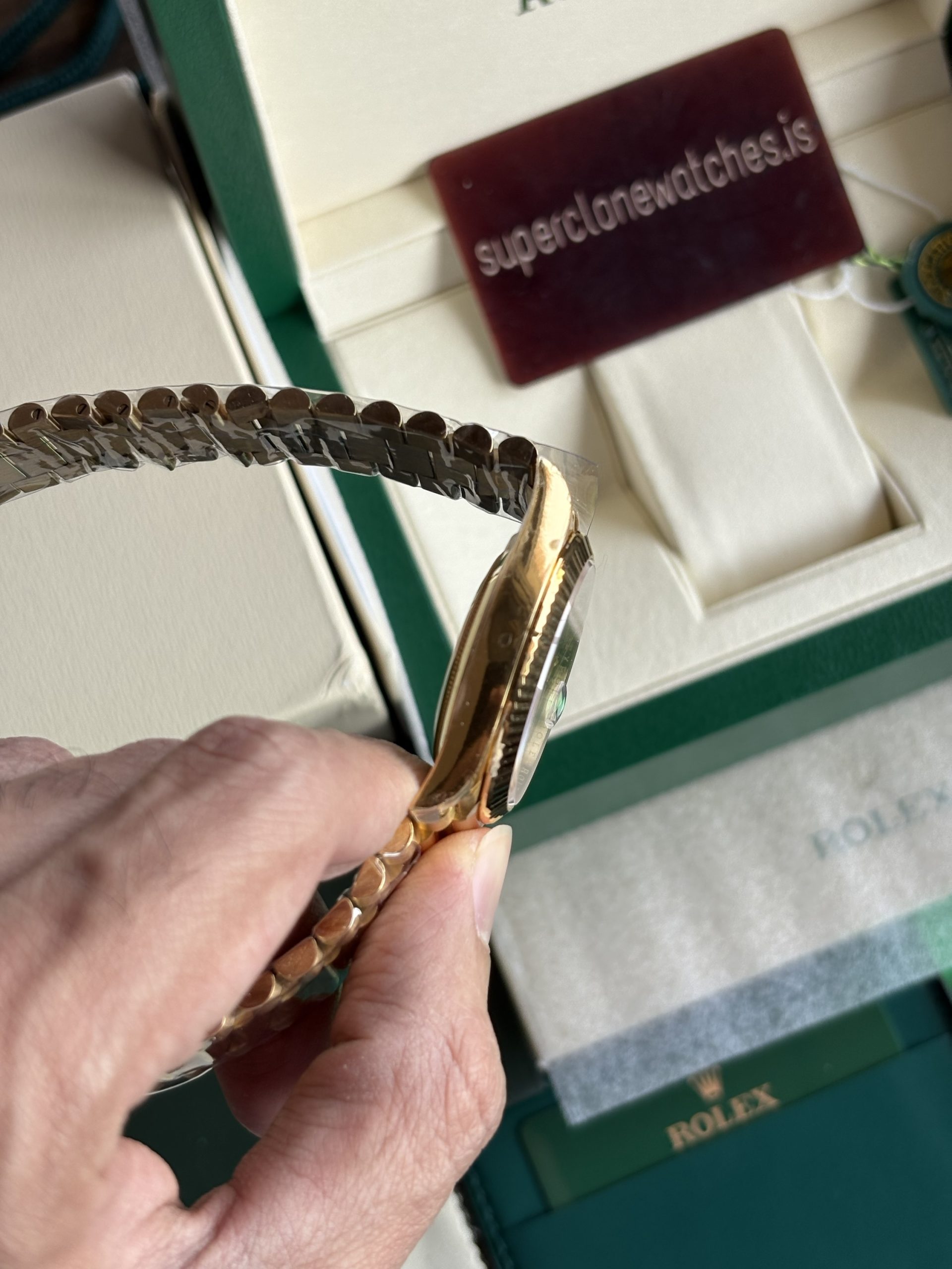 DAY-DATE PRESIDENTIAL YELLOW GOLD GREEN DIAL CLONE ROLEX WATCH