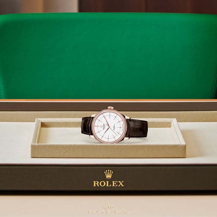 Rolex Cellini 39 mm 18 ct Everose gold polished finish m50505-0020