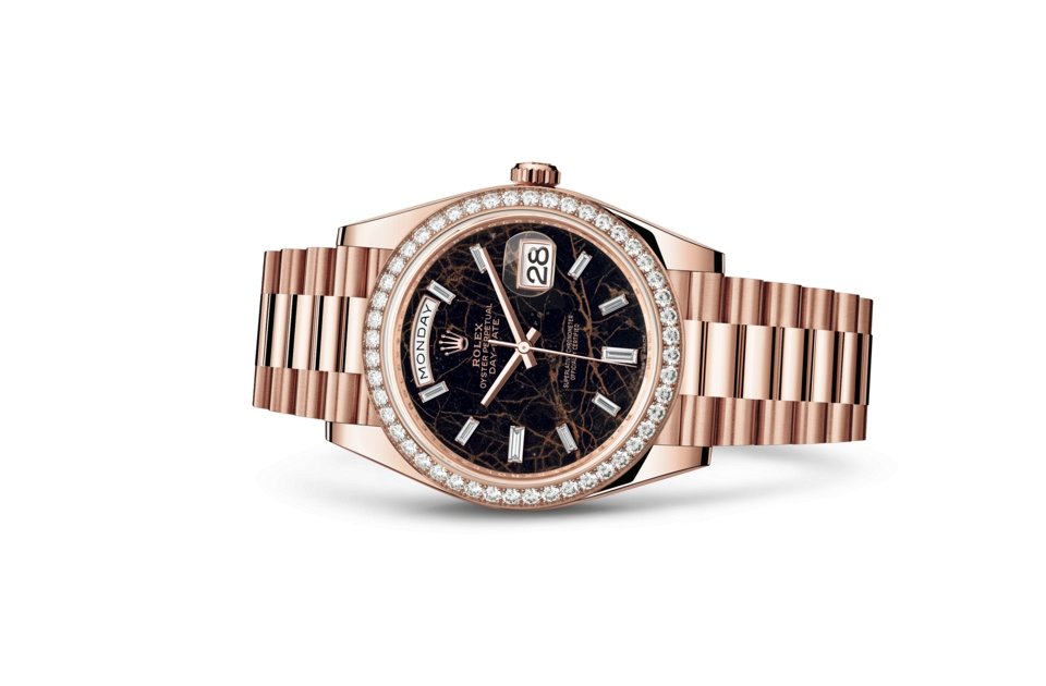 Rolex Day-date 40MM Everose Gold Eisenkiesel Diamond-set bezel and a President bracelet (Ref# 228345RBR)
