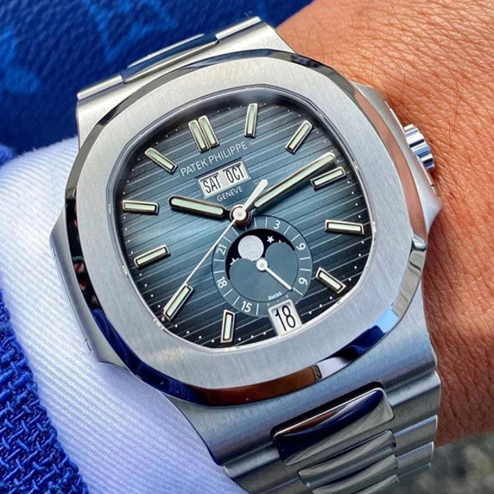 5726/1A Patek Philippe- NAUTILUS