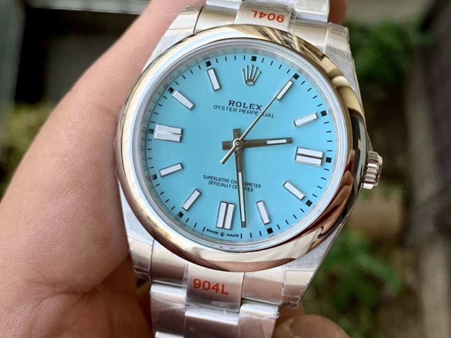 Rolex Oyster Perpetual 41 MM Turquoise Blue Dial Ref.124300 Swiss Clone Movement Replica